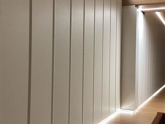 ซื้อ แผงมารีนน้ำหนักเบาแผ่นฝ้าเพดานคอมโพสิต Rock Wool Perforated 500mm การผลิตออนไลน์